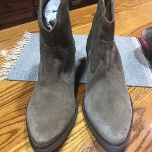 Mia women ankle boot size 11